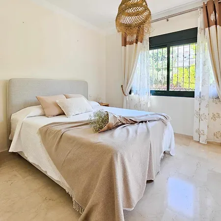 Heal Cerca Puerto Banus Marbella